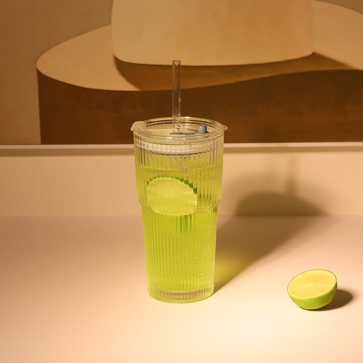 Set of 2 Ribbed Glass Tumbler with Lids and Straws P837