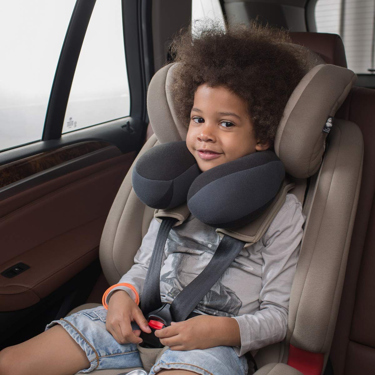 Kids Travel Neck Pillow Black Q91181