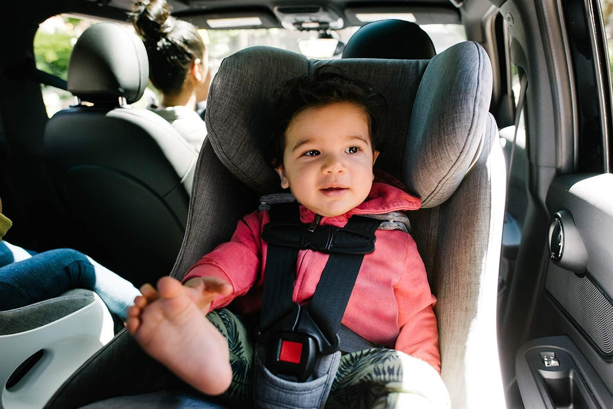 Convertible Car Seat with Adjustable Headrest and Reclining Design R868