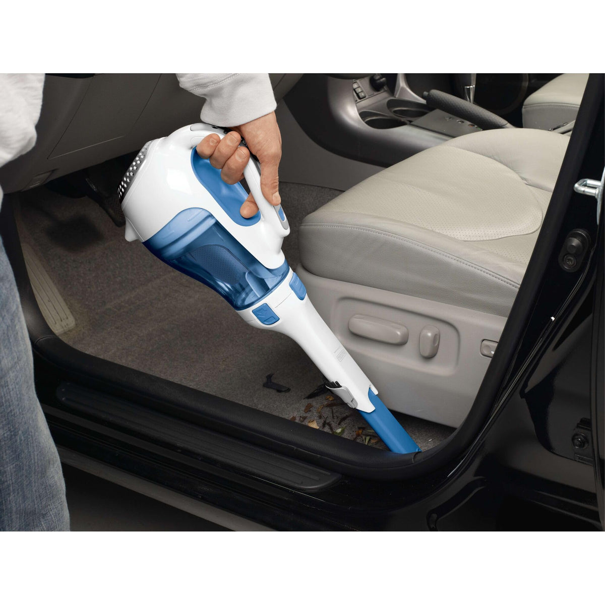 Cordless Handheld Vacuum with Rotating and Extendable Nozzle E74613
