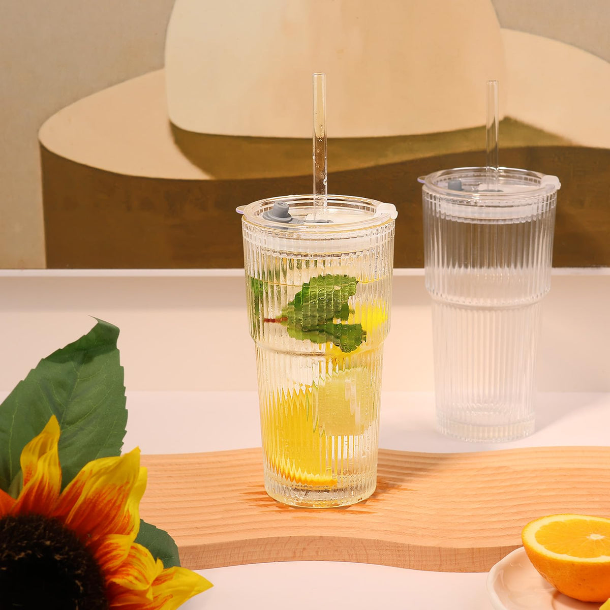 Set of 2 Ribbed Glass Tumbler with Lids and Straws P837