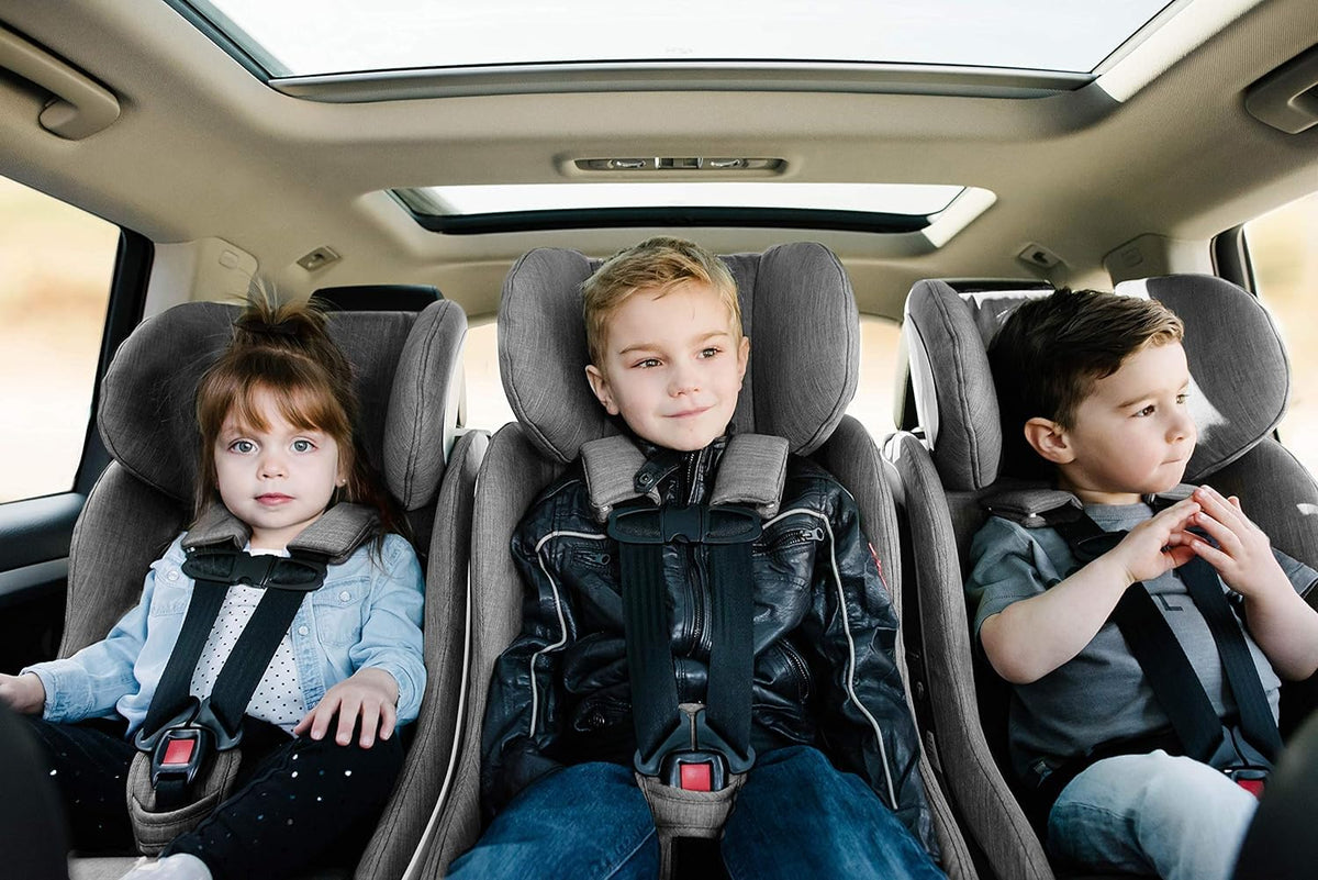 Convertible Car Seat with Adjustable Headrest and Reclining Design R868
