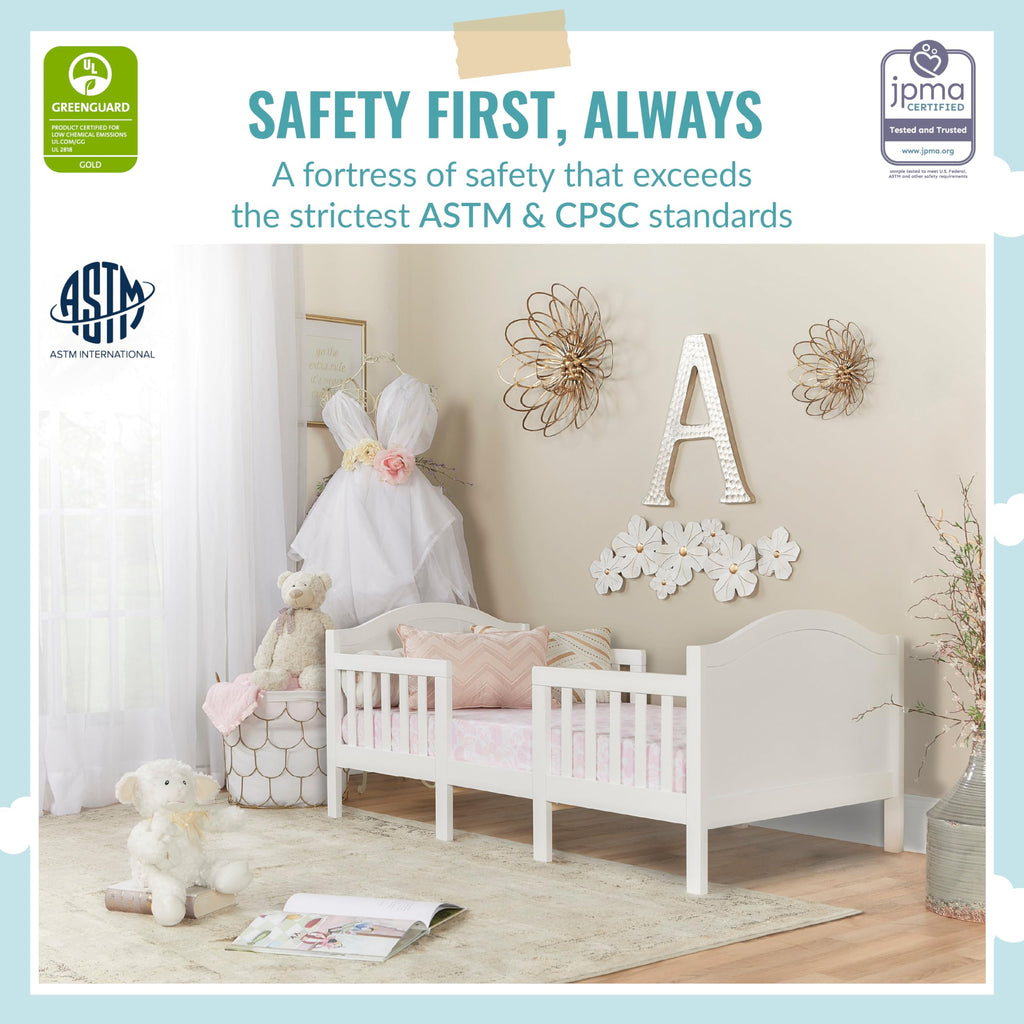 3 in 1 Convertible Toddler Bed and Firm Fiber Crib Mattress P922540