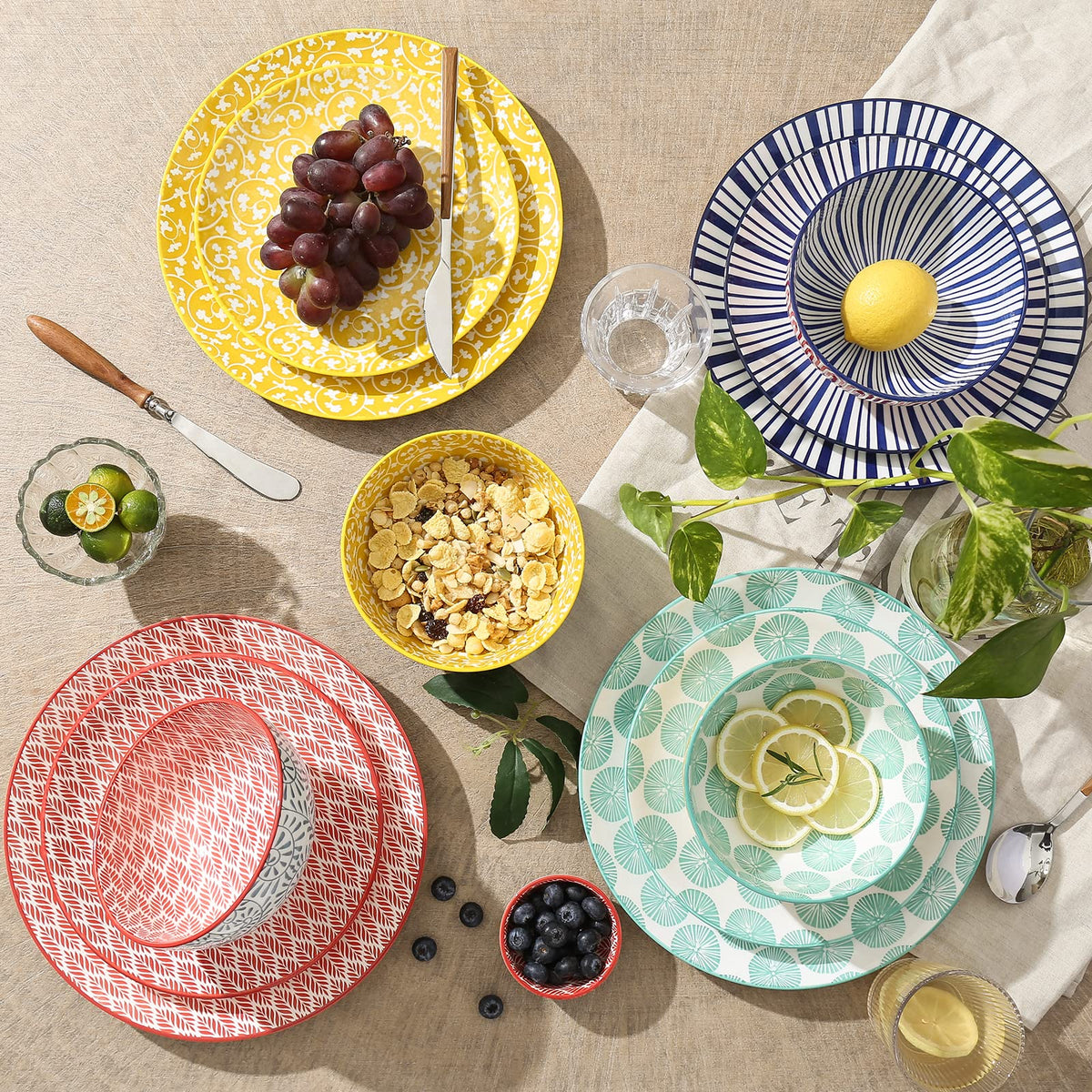 Ceramic 12-Pieces Dinnerware Sets for 4 Q728559